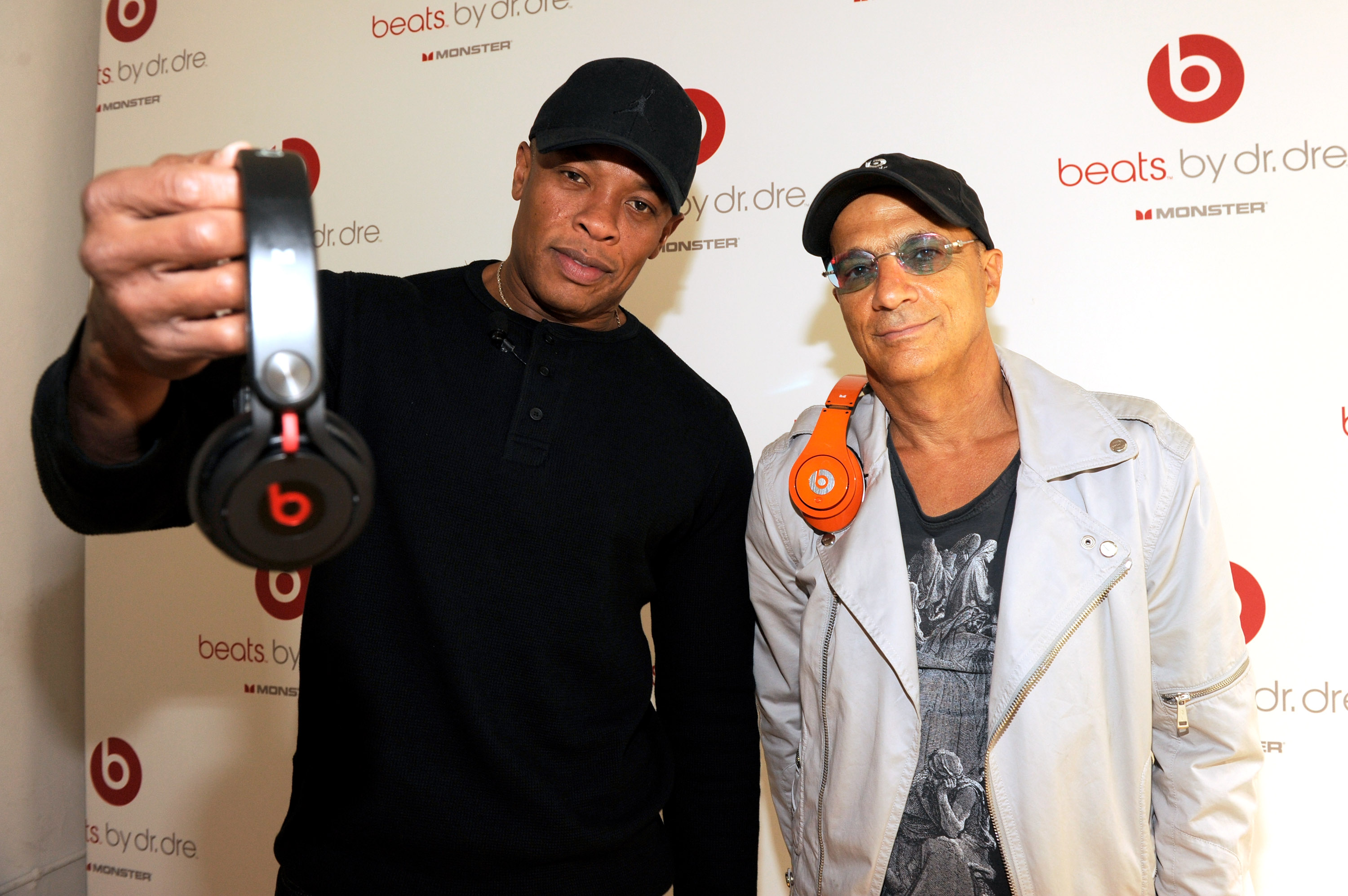 Jimmy Iovine and Dr. Dre Unveil Beats By Dr. Dre 2011 Holiday Product Line-Up